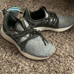 Puma Size 6